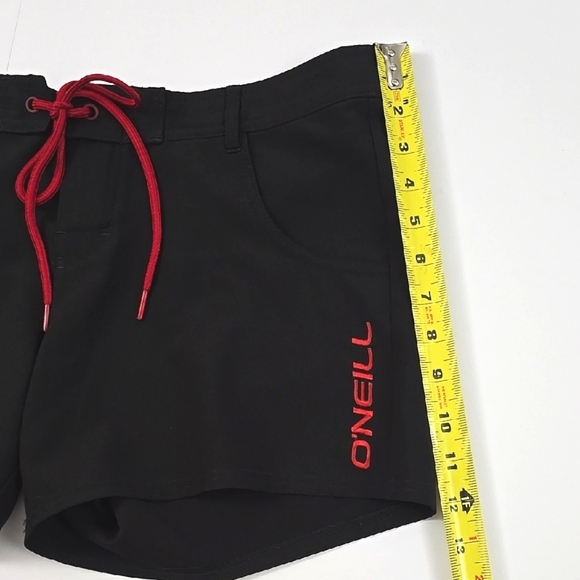 O'Neill Women's Black Red Athletic Shorts Drawstring Pockets Stretch Size Medium - Picture 14 of 16